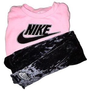NIKE 4T Velvet leggings and sweater set